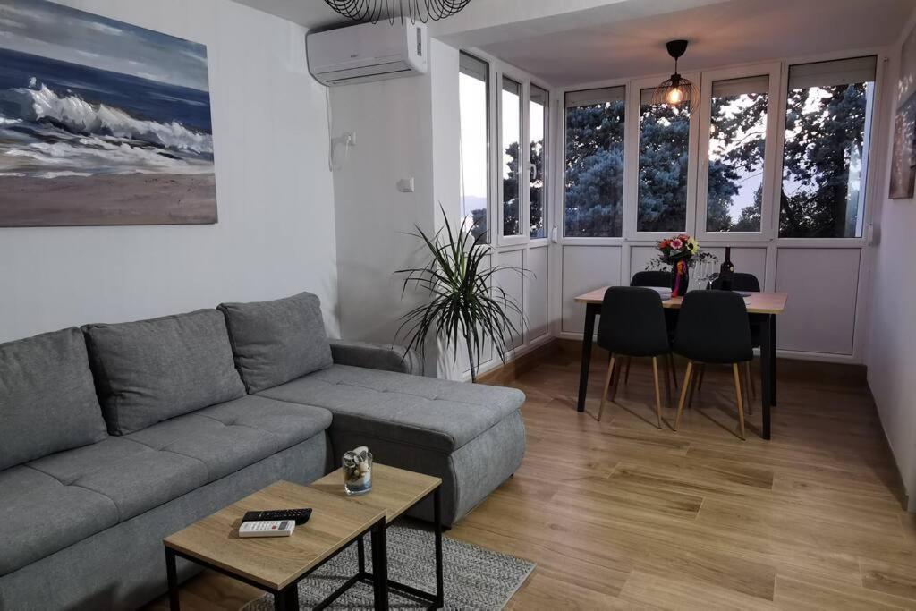 Apartman Liburna Rijeka Exterior foto